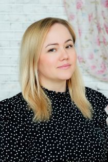 Музыкальный руководитель Черкасова Елена Михайловна Музыкальный руководитель Черкасова Елена Михайловна
